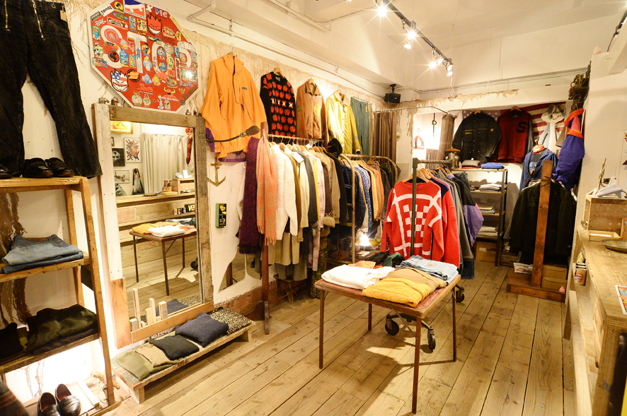 Diorama Clothing Store